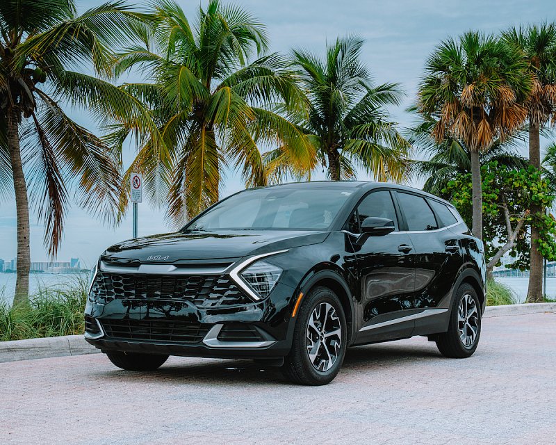 audi negro Ebes Alquiler de coches en Miami