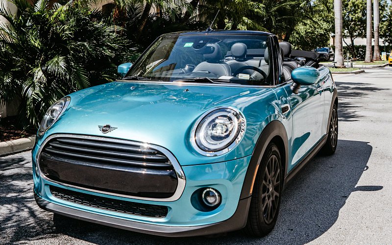 mini cooper hijo Ebes Alquiler de coches en Miami